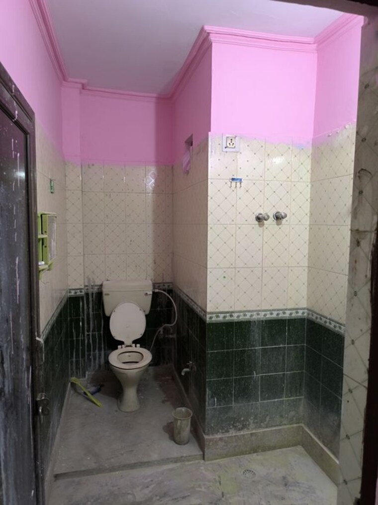 Bathroom, rhb-aravali-apartment 5 Bedroom 60 Sq.Mt. Independent House In Vasundhara Nagar Bhiwadi 10376582