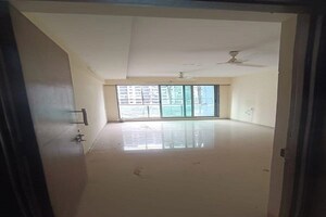 Room in 2 BHK Apartment at Raj Legacy I, Vikhroli West – for Rent