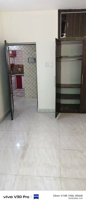 2 BHK Apartment For Sale in Vasundhara Enclave