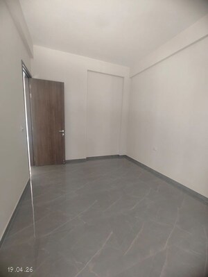 Room in 2 BHK Builder Floor at M3M Antalya Hills, Sector 79 – for Rent