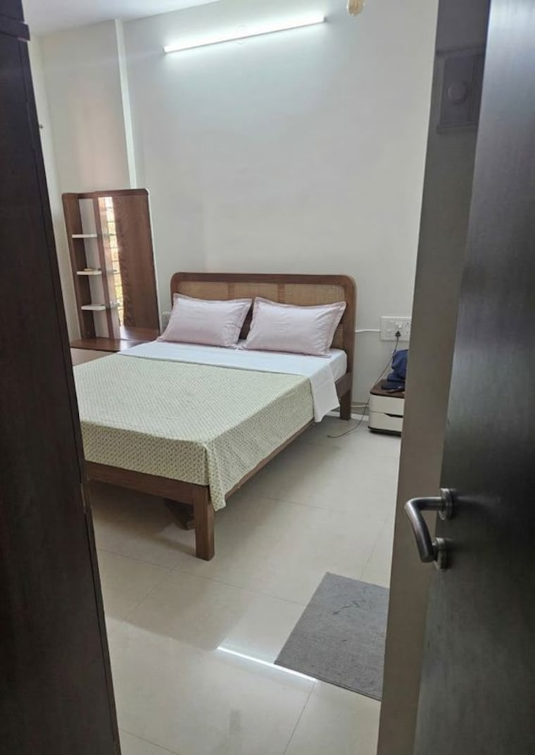 Bedroom, om-siddhivinayak-chs 2 Bedroom 700 Sq.Ft. Apartment In Chembur Mumbai 10376639