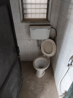 Bathroom in 2 BHK Apartment at Vijay Nagari CHS, Vijay Nagari – for Rent