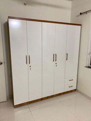 Room in 2 BHK Apartment at Rohan Ananta, Tathawade – for Rent