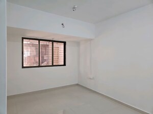Room in 1 BHK Apartment at Siddharth Residency Chembur, Chembur – for Sale