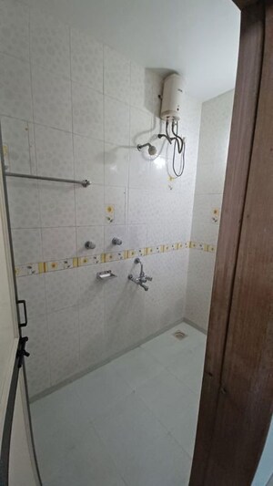Bathroom in 1 BHK Apartment at Baner – for Rent