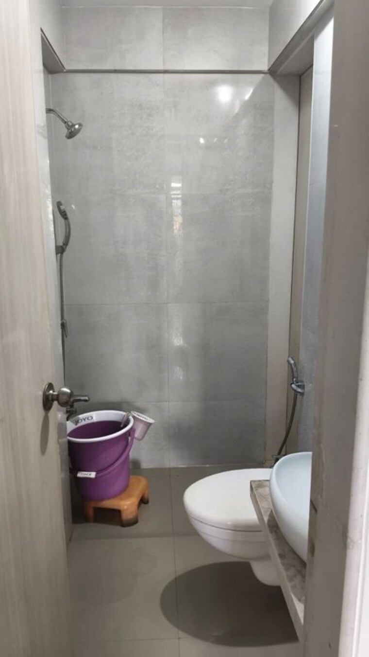 Bathroom, vihang-hills 2 Bedroom 650 Sq.Ft. Apartment In Ghodbunder Road Thane 10376680
