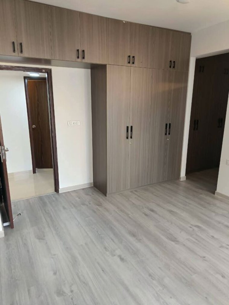 Room, hero-homes-gurgaon 3 Bedroom 1689 Sq.Ft. Apartment In Sector 104 Gurgaon 10376737