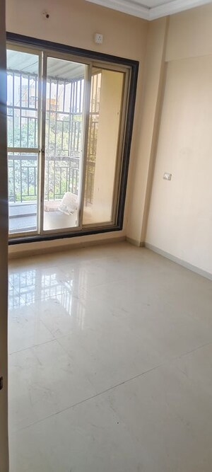 Room in 1 BHK Apartment at Amar Raj Vaibhav NX, Dombivli West – for Rent