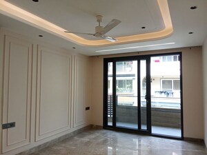 Building Lobby in 4 BHK Builder Floor at Saket – for Rent