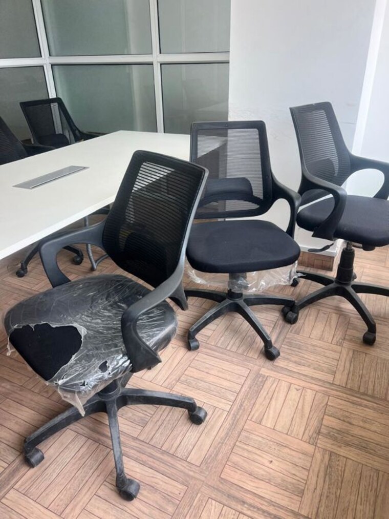 Team Area, spaze-edge-tower Commercial Office Space 970 Sq.Ft. In Sector 47 Gurgaon 10376802