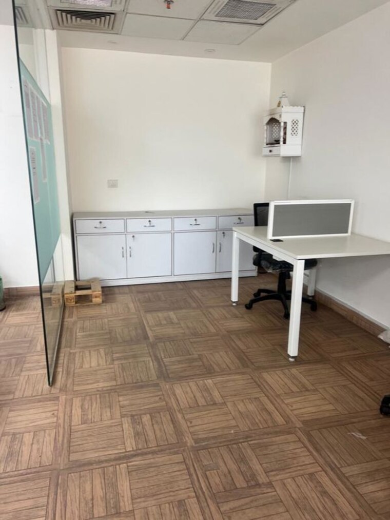 Bathroom, spaze-edge-tower Commercial Office Space 970 Sq.Ft. In Sector 47 Gurgaon 10376802