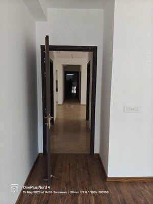 Furnished Amenities in 3.5 BHK Apartment at Omaxe Waterscapes, Gomti Nagar – for Sale