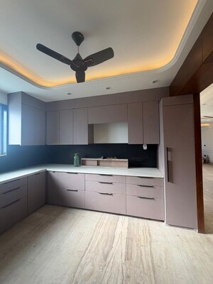 Kitchen in 4 BHK Builder Floor at Sector 28 – for Sale