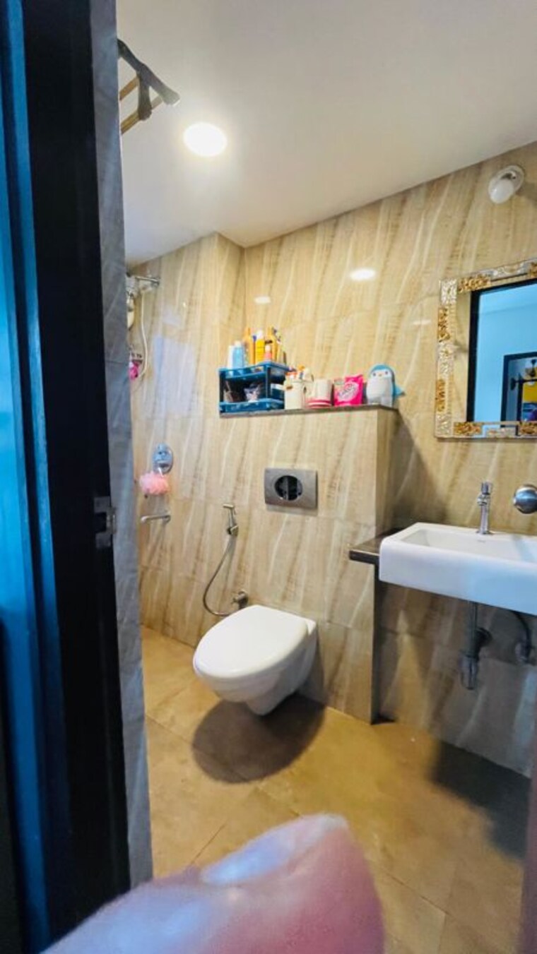 Team Area, lodha-amara 2 Bedroom 672 Sq.Ft. Apartment In Kolshet Road Thane 10376821