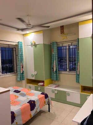 Team Area in 3 BHK Apartment at High Grounds – for Rent