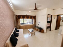 2 BHK + Extra Room Apartment For Rent in Andheri West