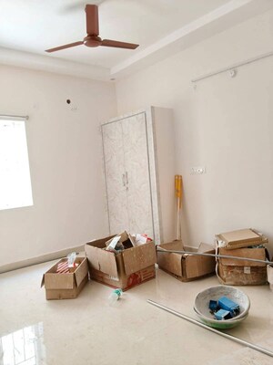 Living Room in 1 BHK Apartment at Sriram Nagar – for Rent