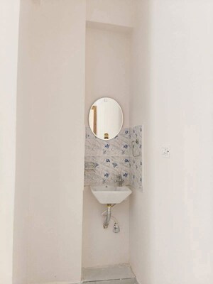 Bathroom in 1 BHK Apartment at Sriram Nagar – for Rent