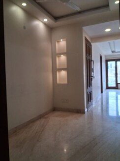 3 BHK + Pooja Room Builder Floor For Rent in Chittaranjan Park