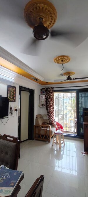 Living Room in 1.5 BHK Apartment at Aditya Ganga CHS, Chembur – for Rent