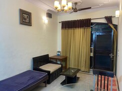 1 BHK Builder Floor For Rent in Sector 40