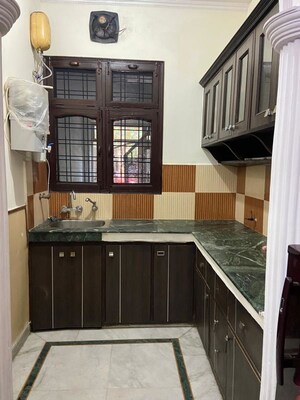 Balcony in 1 BHK Builder Floor at Sector 40 – for Rent