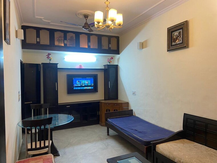 Living Room, sector 40 1 Bedroom 530 Sq.Ft. Builder Floor In Sector 40 Gurgaon 10376904
