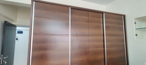 Room in 2 BHK Apartment at Manorath CHS Borivali, Borivali West – for Rent