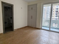 3 BHK + Servant Room,Basement Apartment For Rent in Sikka Kaamna Greens