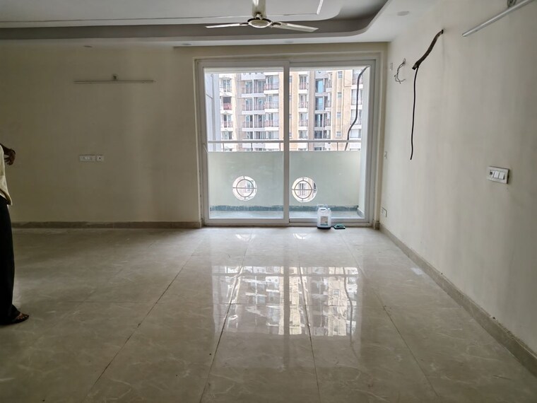 Room, sikka-kaamna-greens 3 Bedroom 1700 Sq.Ft. Apartment In Sector 143a Noida Noida 10376911