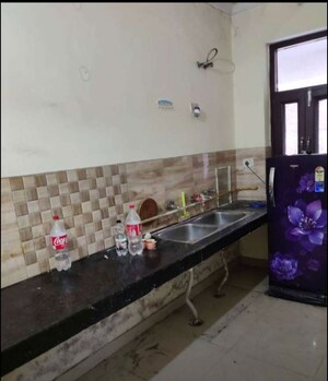 Kitchen in 2 BHK Builder Floor at Sector 37 – for Rent