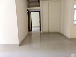 Room in 2 BHK Apartment at Sikka Karnam Greens, Sector 143b – for Rent