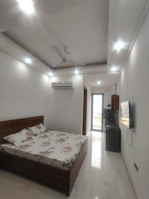 Living Room in 1 RK Apartment at IFFCO Tower, Sector 29 – for Rent