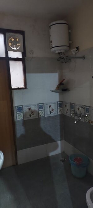 Kitchen in 1 RK Independent House at Vishesh Khand, Gomti Nagar – for Rent