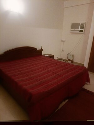Bedroom in 2 BHK Apartment at Unitech Rakshak, Sector 41 – for Rent