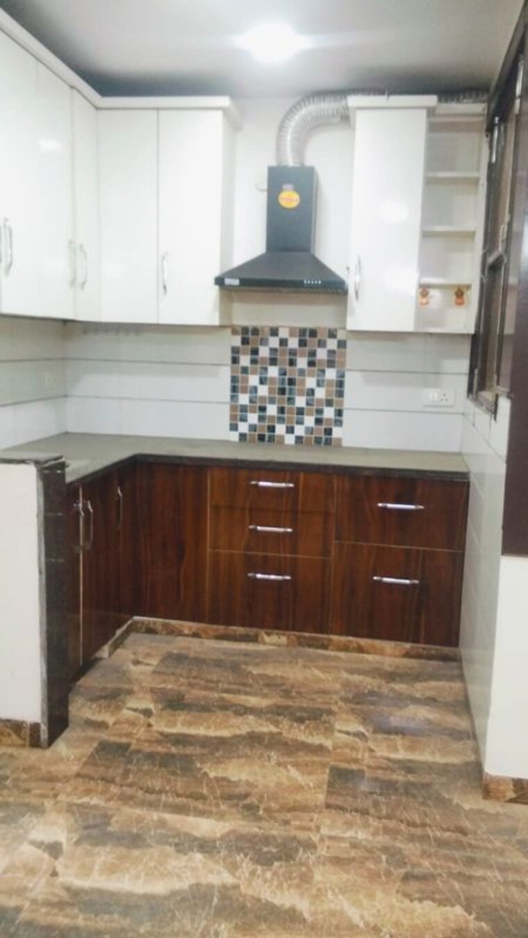 Kitchen, rajendra nagar sector 4 4 Bedroom 2050 Sq.Ft. Builder Floor In Rajendra Nagar Sector 4 Ghaziabad 10376978