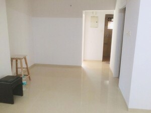 Room in 3 BHK Apartment at Hiranandani Highland, Powai – for Rent