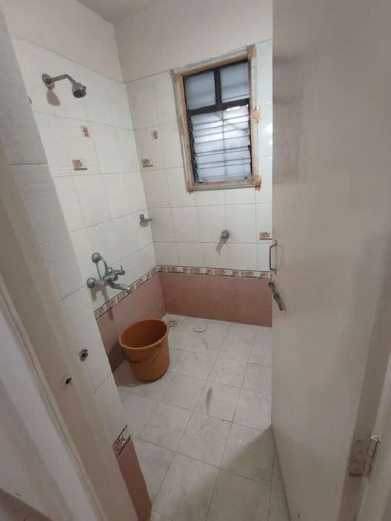 Bathroom, sadafuli-apartments-baner 2 Bedroom 1050 Sq.Ft. Apartment In Baner Pune 10377013
