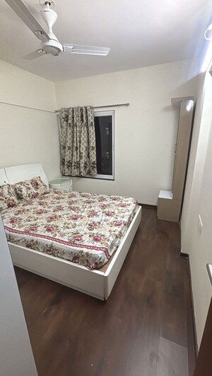 Bedroom in 1 BHK Apartment at Mhada Colony – for Rent