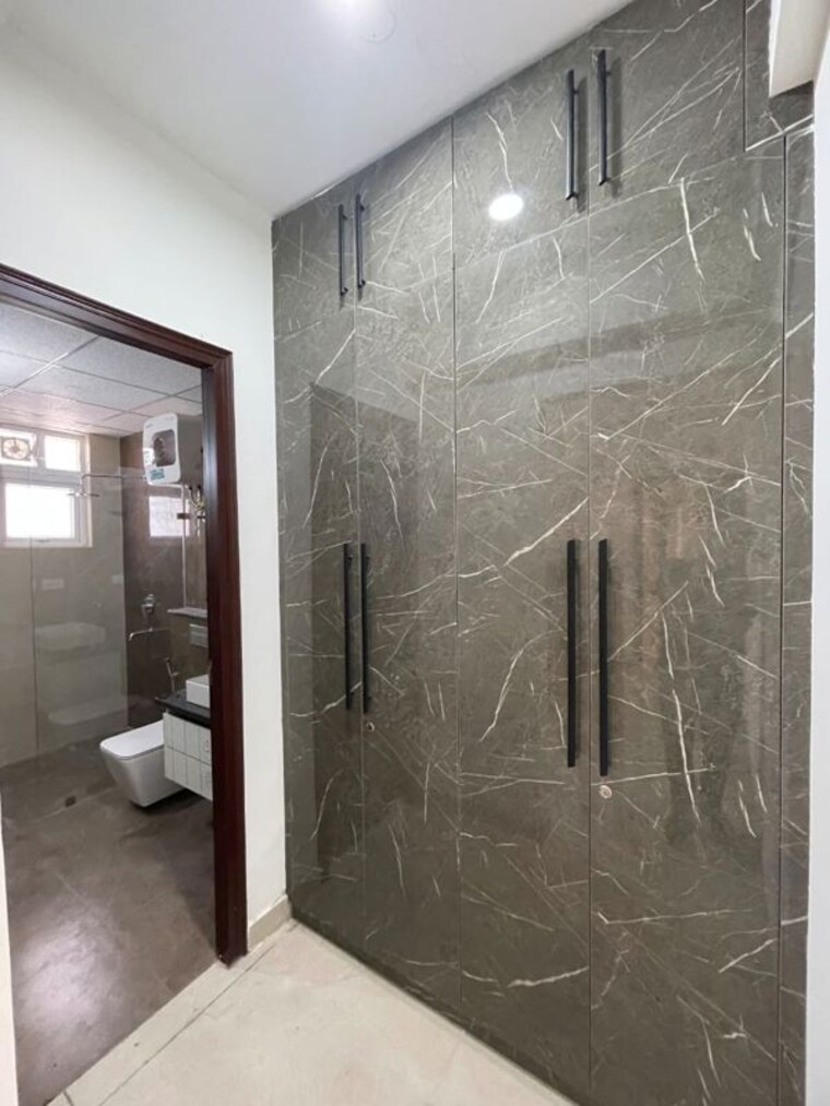 Bathroom, maya-green-lotus-utsav 3 Bedroom 2100 Sq.Ft. Apartment In International Airport Road Zirakpur 10377020