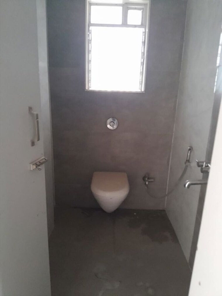Bathroom, samet-sikar-mahal 2 Bedroom 550 Sq.Ft. Apartment In Borivali East Mumbai 10376695