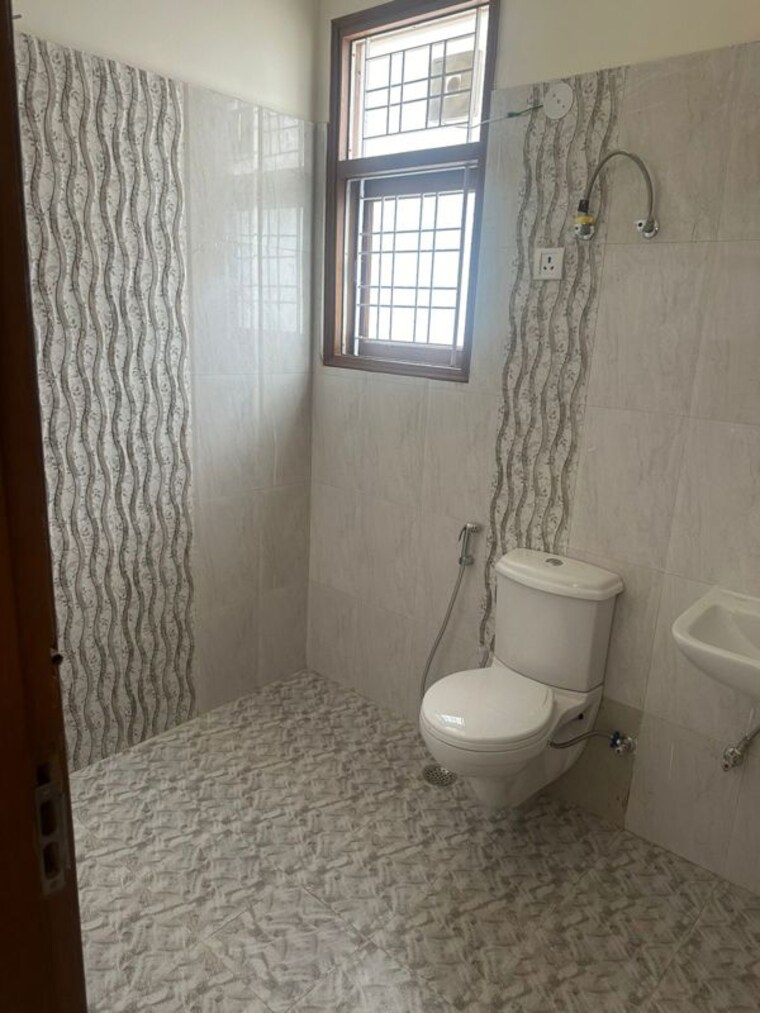 Bathroom, ansal-api-esencia 2 Bedroom 1400 Sq.Ft. Builder Floor In Sector 67 Gurgaon 10377023