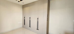 Room in 3 BHK Apartment at Prestige Tranquil, Kokapet – for Rent