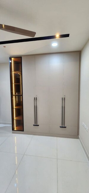 Room in 3 BHK Apartment at Prestige Tranquil, Kokapet – for Rent
