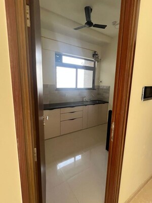 Room in 2 BHK Apartment at Dynamix Divum, Malad East – for Rent