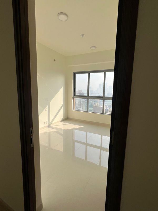 2 BHK 560 Sq.Ft. Apartment in Prescon Midtown Bay
