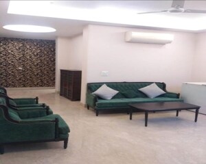 3 BHK Builder Floor For Rent in Defence Colony
