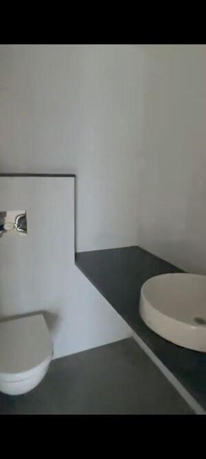 Bathroom in 3 BHK Apartment at Lodha Amara Tower 24 And 25, Kolshet Road – for Rent