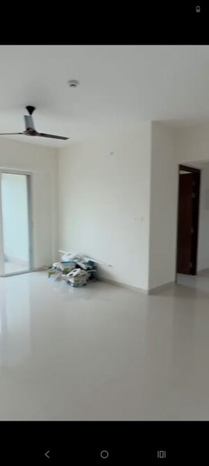 Room in 3 BHK Apartment at Lodha Amara Tower 24 And 25, Kolshet Road – for Rent