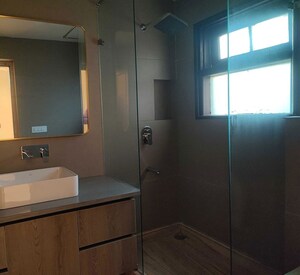 Bathroom in 4 BHK Builder Floor at Safdarjung Enclave – for Rent